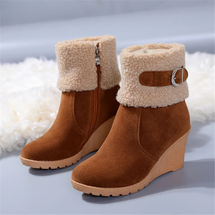 Buckle Ridge Boots
