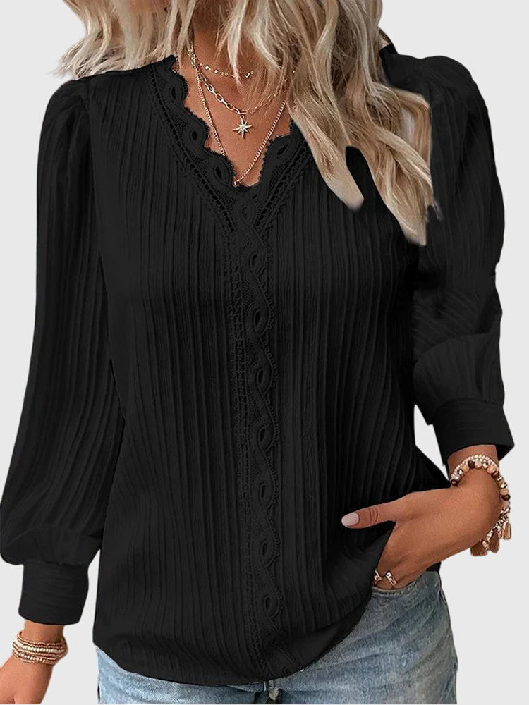 Kari | Elegant Pullover Blouse