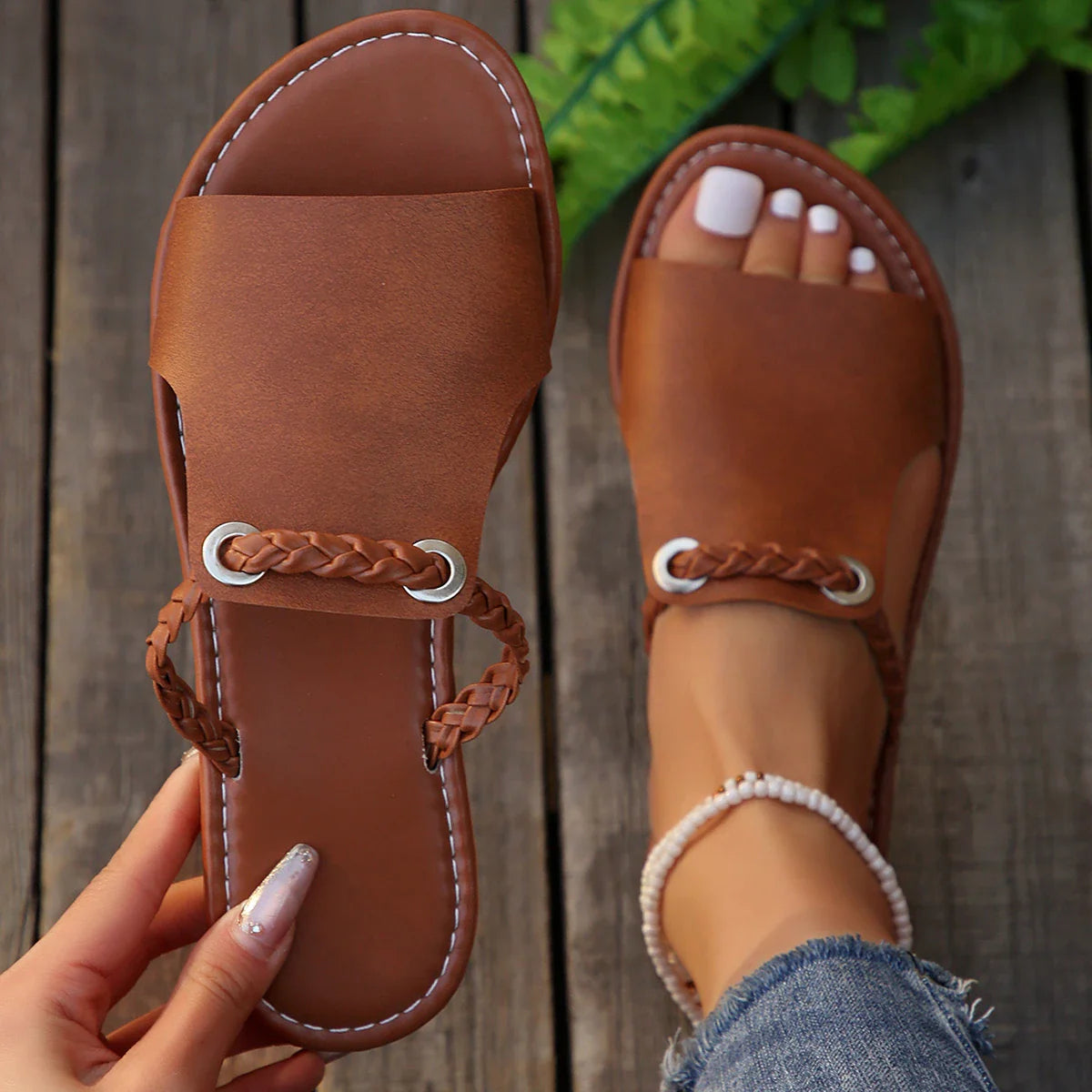 Kate Breeze Flat Slippers